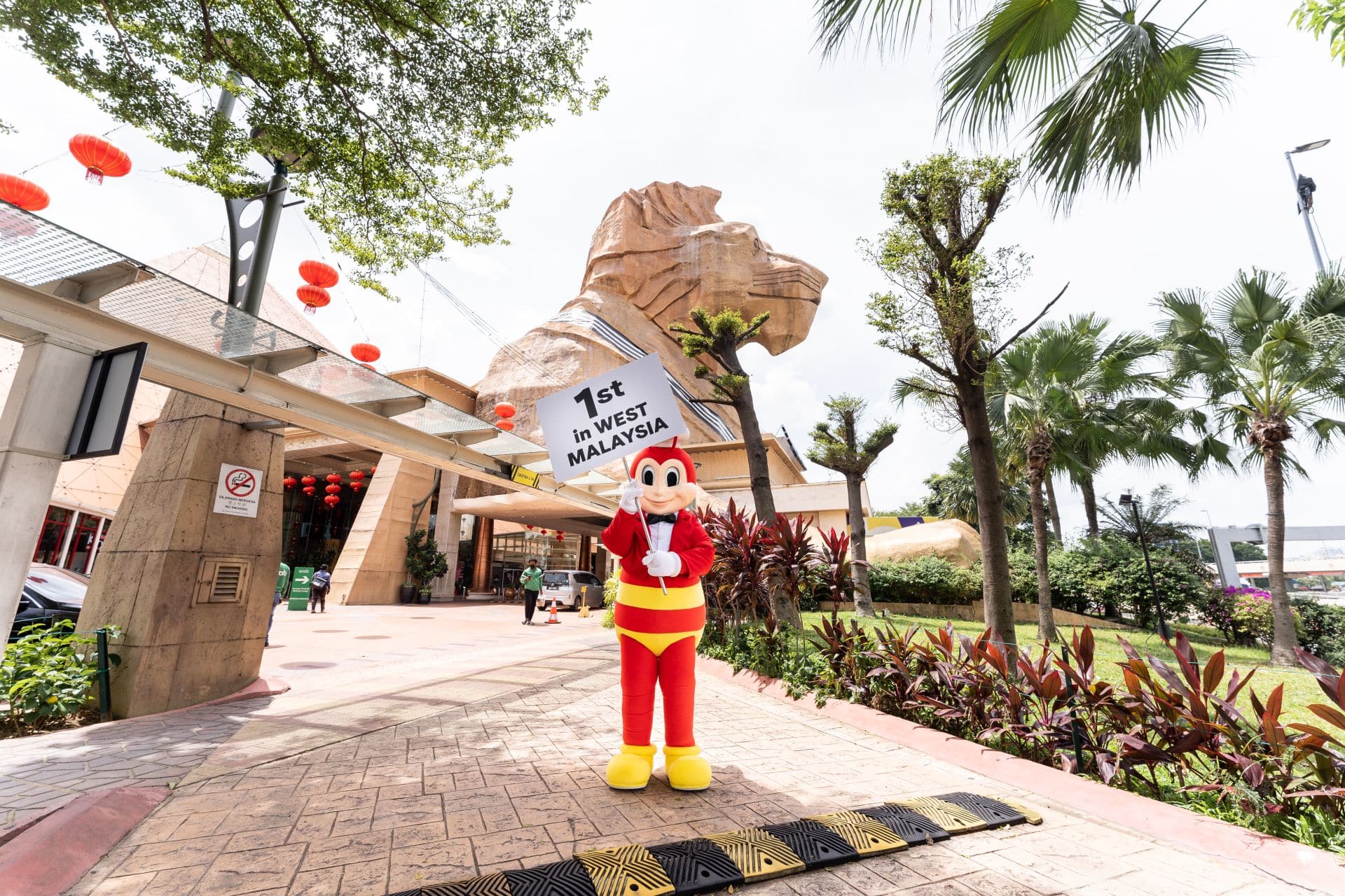 voxeureka launches jollibee in malaysia